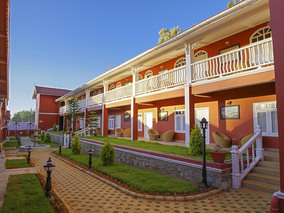 West Downs - The Heritage Resort Утакаманд Экстерьер фото